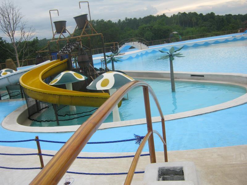 D'Leonor Inland Resort & Adventure Park Davao City Buitenkant foto